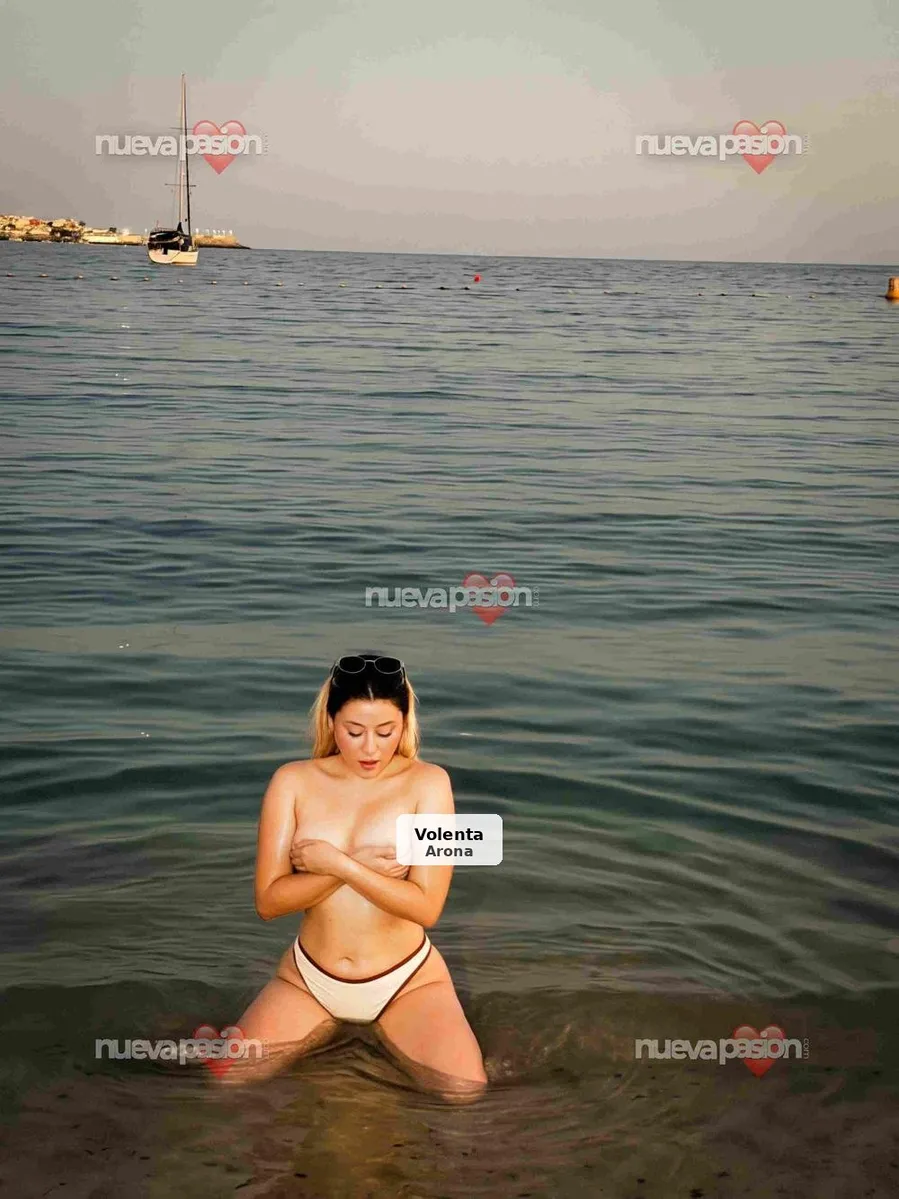 Paola, attractive latina back in Las Palmas - 1/6